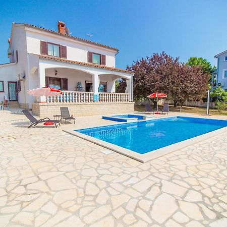 Villa Sabatti Kukci Bagian luar foto